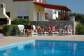 Haus mit Pool und Meerblick