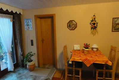 Fewo Rosella im Gästehaus EXOTIS