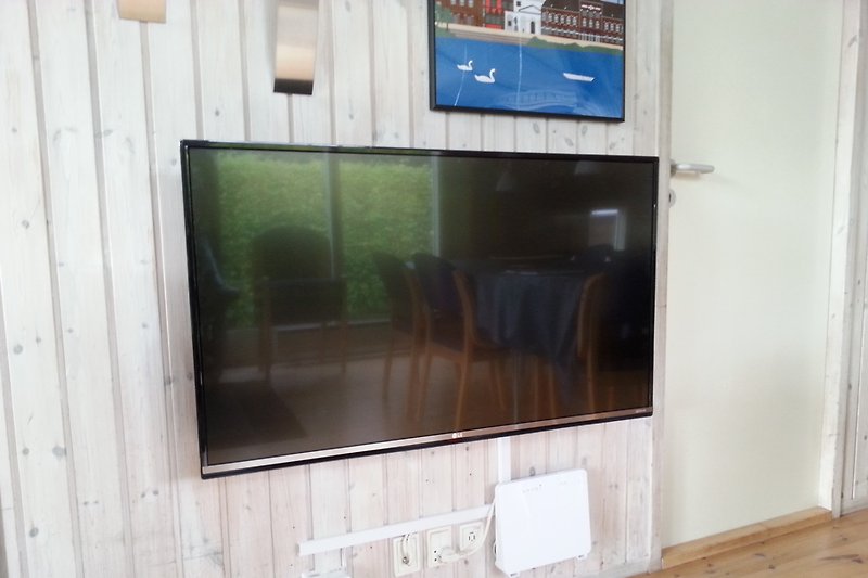 Neues Ultra HD-TV mit deutschen Kanale und Chromecast 