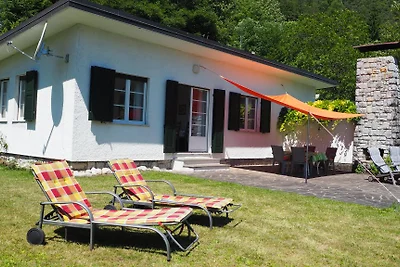 Ferienhaus direkt am Ledrosee
