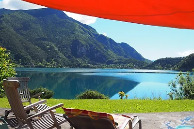 Ferienhaus direkt am Ledrosee