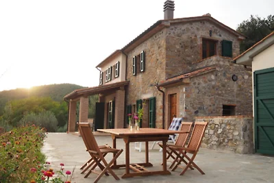 Rustico mit Pool & Panoramablick