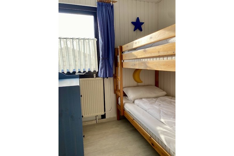 Kinderzimmer mit Etagenbett