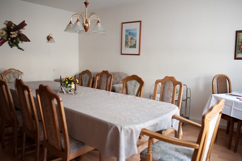 Dining room for 12 people