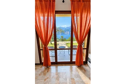 Private apartment in Riva