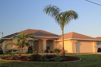 Luxe Villa Florida