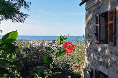 Natursteinhaus - freier Meeresblick