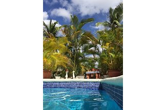 Villa Mango (Sunset Crest 208)
