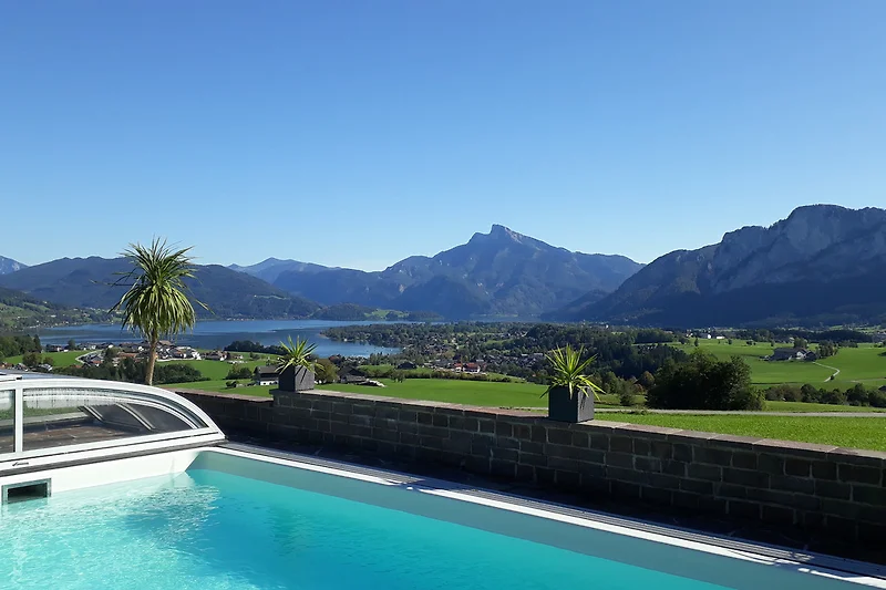 Unser Pool mit traumhaften Blick