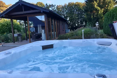 Traumvilla Vajuma: Whirlpool, Sauna
