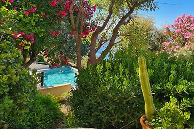 Palmier mit Meerblick  und Pool