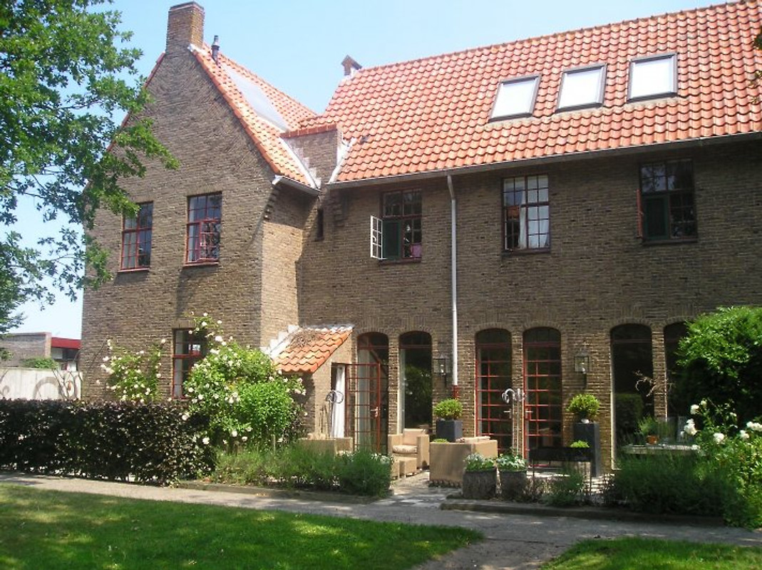 Ehemaliges Kloster ´Karmel` Ferienwohnung in Egmond aan Zee mieten