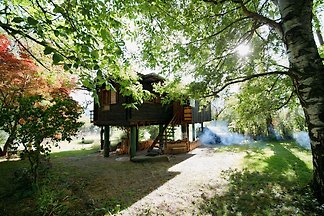 Idyllisches, alleinstehendes Hüsli.