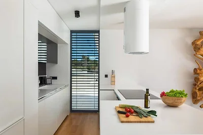 Stunning Noemi Villa Medulin