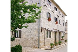 Haus Nada (A-1) für 4 Personen