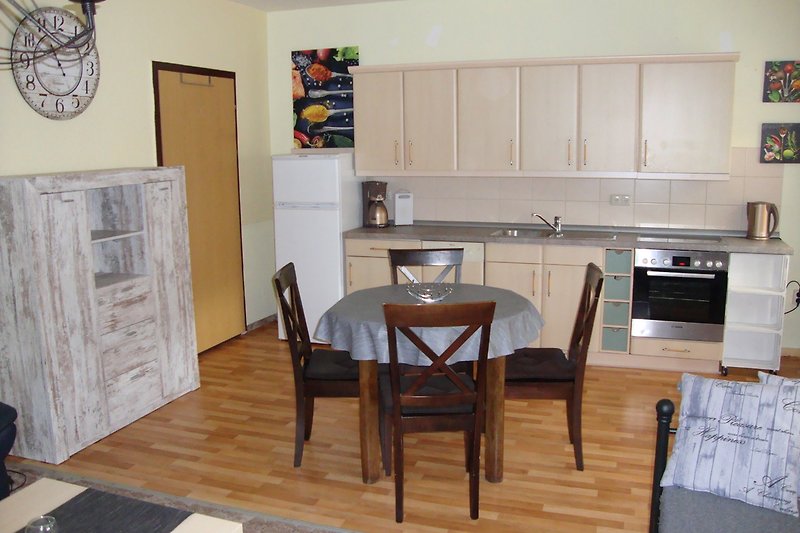 Cucina abitabile - appartamento di medie dimensioni