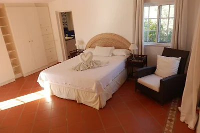 Casa Lonicera