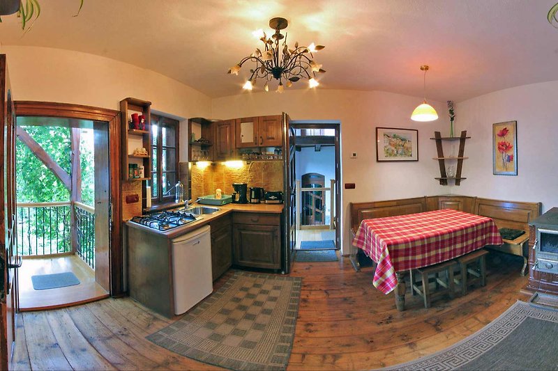 • Casa Pelu • kitchen • country house  near Sibiu, holiday rental Transylvania Romania at the Carpathian foothills