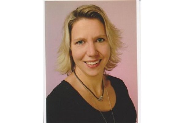 Frau A. Dunzik Frau A. Dunzik