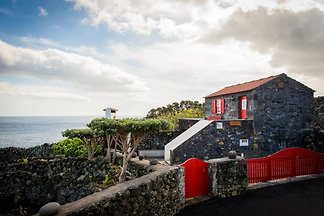 Cottage Adega de Canadas
