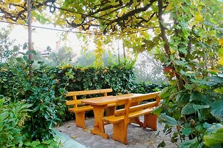 Frühstückszimmer & Apartment Lidija