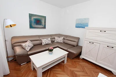 Apartment Aurora