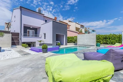 Casa Moderna