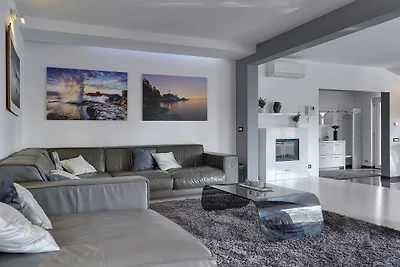 Villa Entini