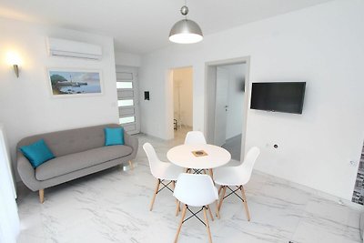Apartment Karlo 1