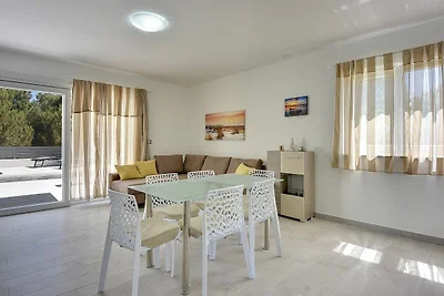 Villa Residence Oil B