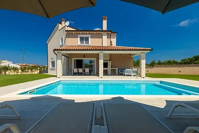 Villa Magica