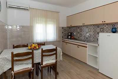 Apartment Iris 3