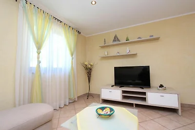 Apartment Pataj