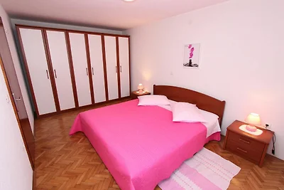 Apartment Pataj