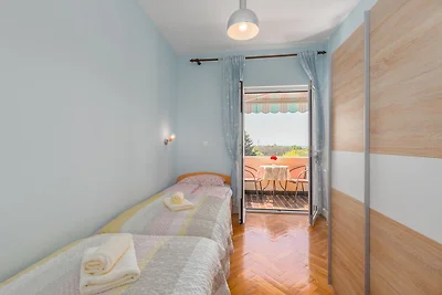 Apartment Livija 3
