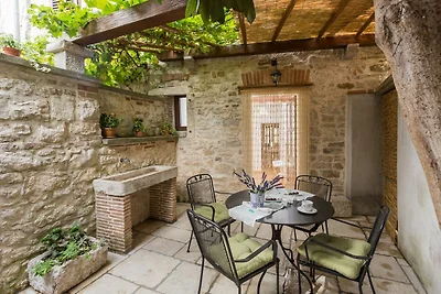 Apartment Eufrasiana