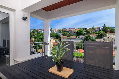 Apartment Tia