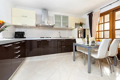 Apartment Divna 2