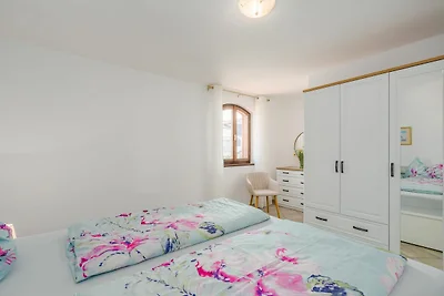 Apartment Livija 4