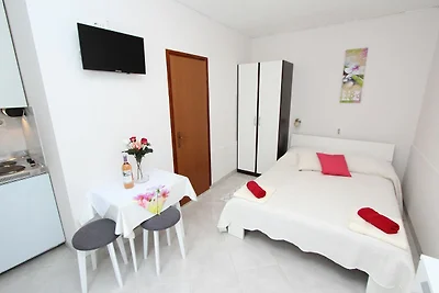 Apartment Divna