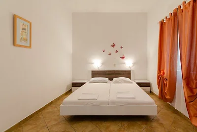Apartment Lana 2