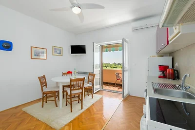 Apartment Livija 3