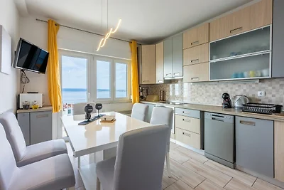 Apartment Zvek