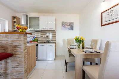 Apartment Ivona