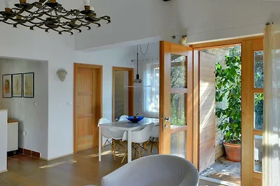 Mala Villa