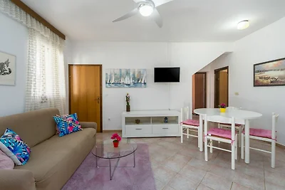 Apartment Livija 1