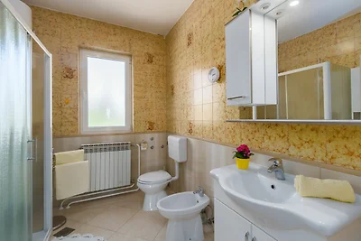 Apartment Livija 3