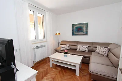 Apartment Aurora