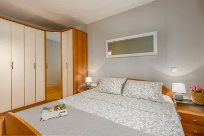Apartment Sara