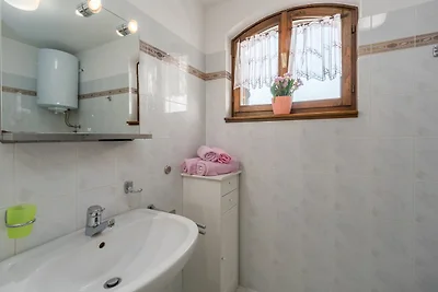 Apartment Livija 4